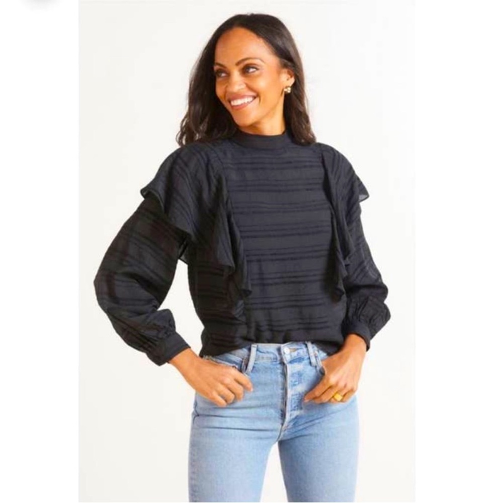 Evereve Bowie Ruffle Top